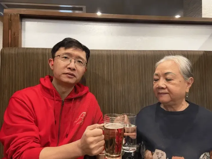 干杯，今天的旅程正式开始